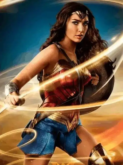 因为胸平而被指责不配演神奇女侠的她,已经成为新一代的宅男女神_盖尔