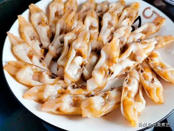 蛏子怎么快速去内脏蛏子清理内脏的步骤详解