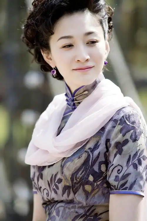 《风筝》李小冉剧照曝光:总有一秒撩到你!