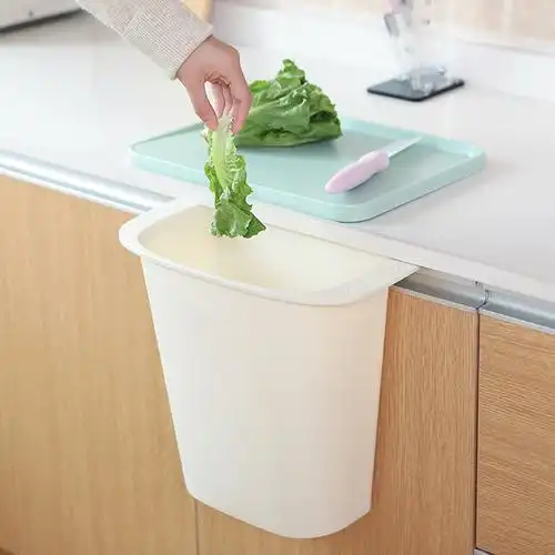 厨房垃圾桶家用橱柜门挂式宿舍悬挂式壁挂橱柜门可挂小号桌面筒