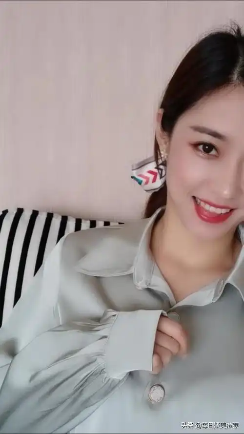 女人风采抖音红人三妮