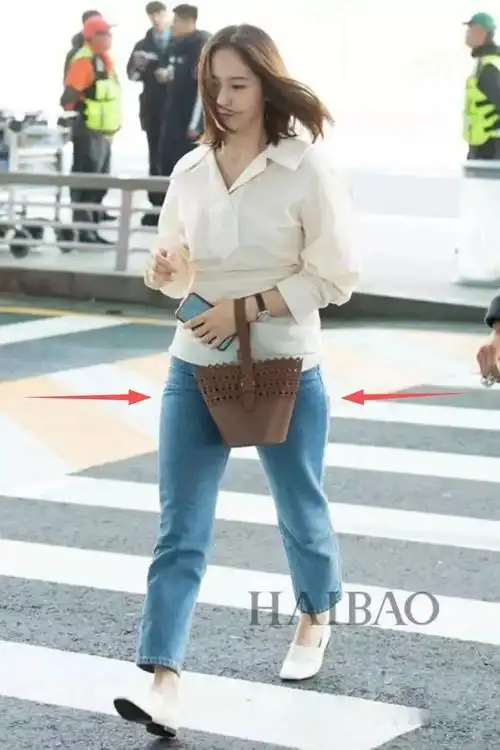 郑秀晶发福后最胖的不是脸竟然是不忍直视的大腿根