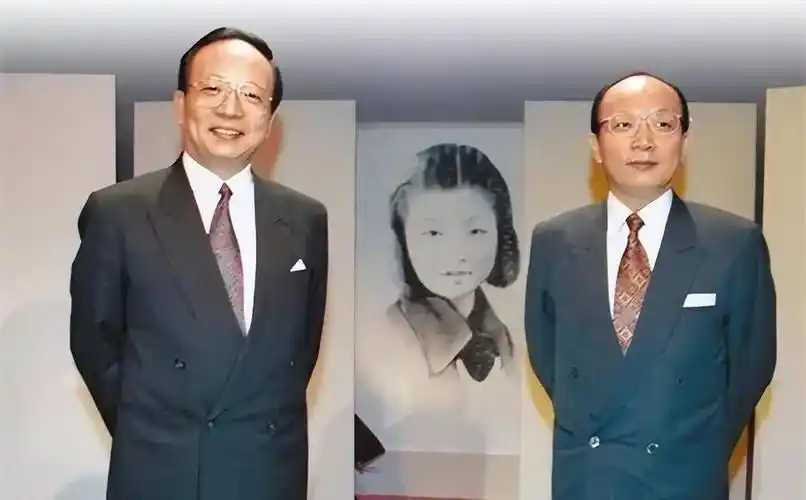 蒋经国逝世后,五个儿子死了四个,唯一活着的蒋孝严认祖归宗艰难