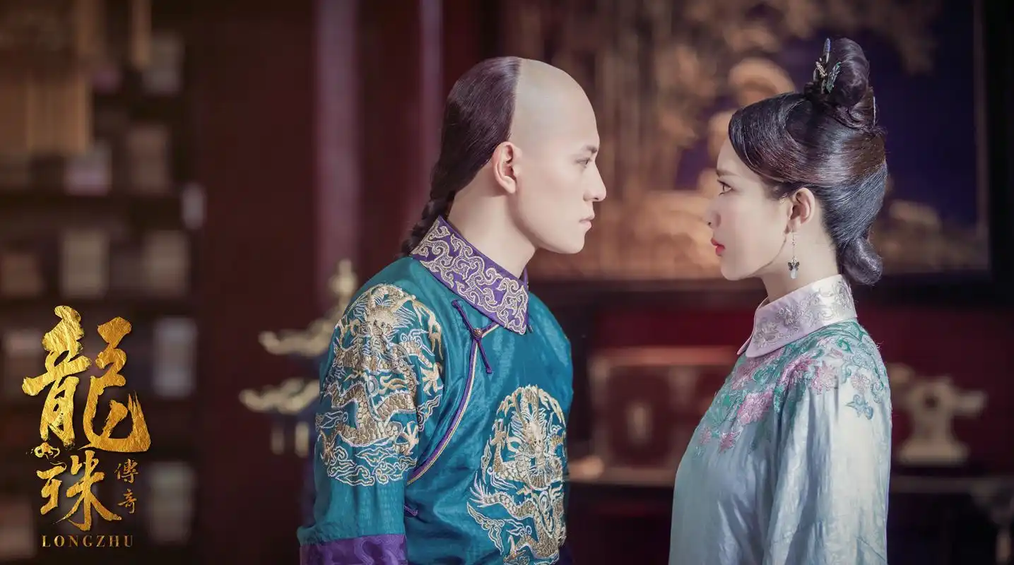 《龙珠传奇》杨紫秦俊杰盯妻眼神杀甜苏传奇再发糖