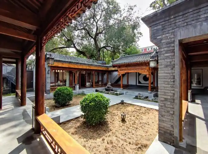 步行至长安街100米的徽派庭院四合院