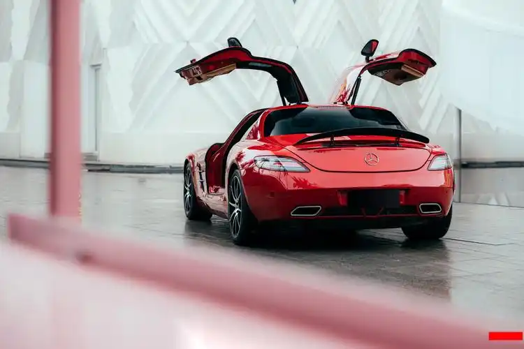 当前位置:>易车>社区>奔驰sls级amg社区>mercedes-benzslsamg>6411