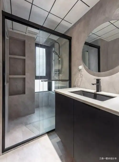 卫生间玻璃隔断门