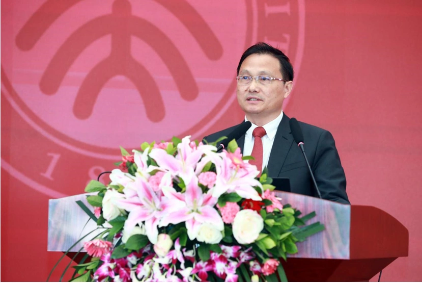 郭梓宁发表主旨演讲