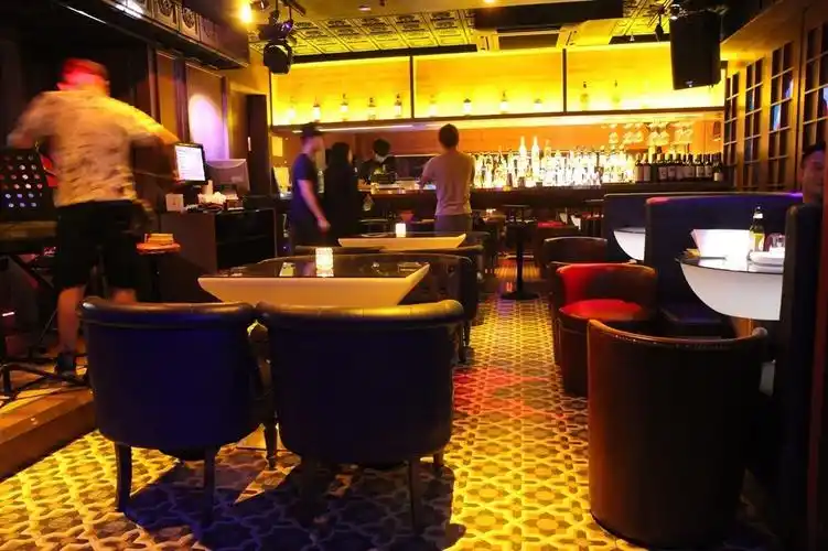 七重天的食记– 香港铜锣湾永光中心的西式酒酒吧 | openrice 香港