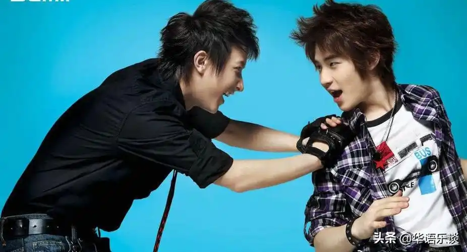 韩庚和刘宪华是一个组合吗(henry自曝曾偷穿韩庚内裤)_明日头条