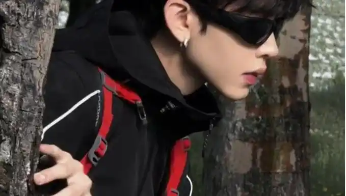 抖音帅哥合集!馋!呀姐妹