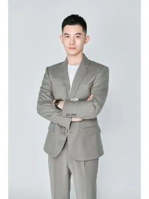 海马体正装照初体验 👔