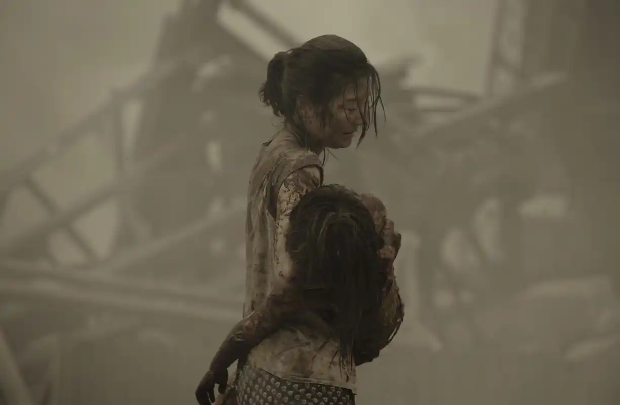 透过电影《唐山大地震》看那些振奋人心的往事