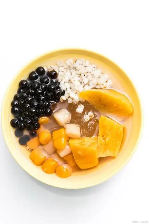 广东人的快乐肥宅水—糖水:夏日清凉的秘密,吃一次就爱上!