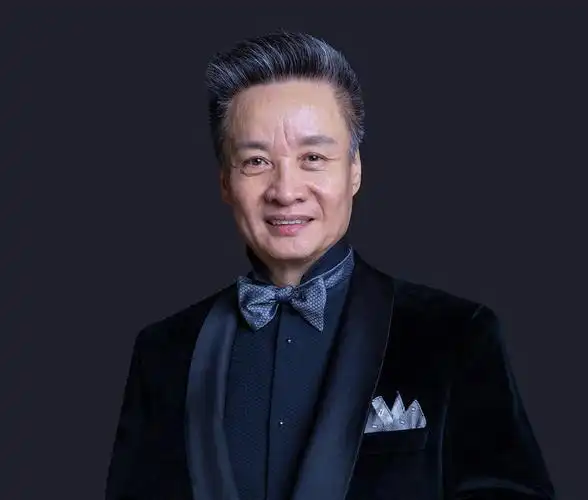 阎维文:陪妻子抗癌32年,女婿背景太强大,如今三代人幸福无比