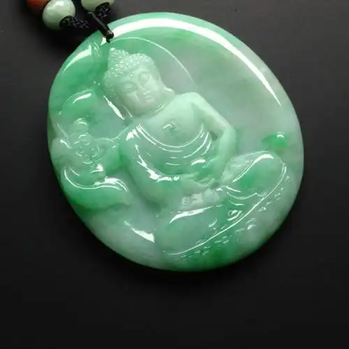 (超值推荐)细糯种带翠大日如来挂件 - 翡翠王朝