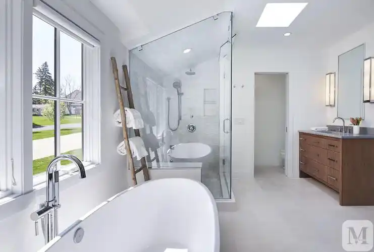 简约卫生间浴缸装修效果图