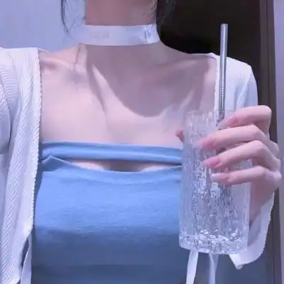 顾柒颖ins清新部位真人女头