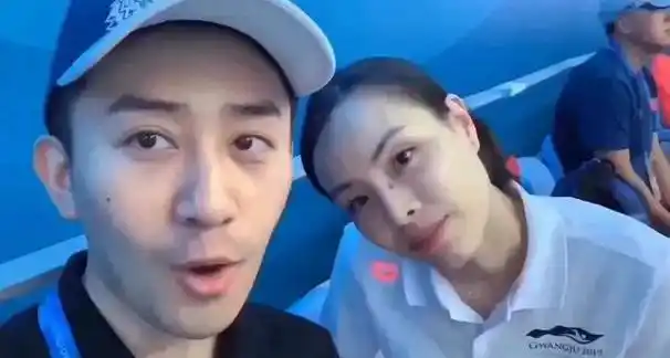 吴敏霞大片曝光!与郭晶晶神仙组合无人超越,嫁的老公又帅又宠