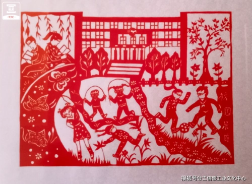 剪纸作品《校园晨练》