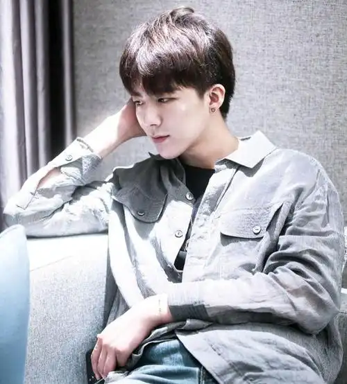 刘宇宁的图片集锦