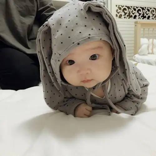 三个月体检啦宝宝很努力啦