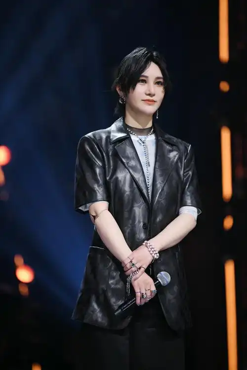 p>尚雯婕(laure shang),1982年12月22日出生于上海市,中国内地流行乐