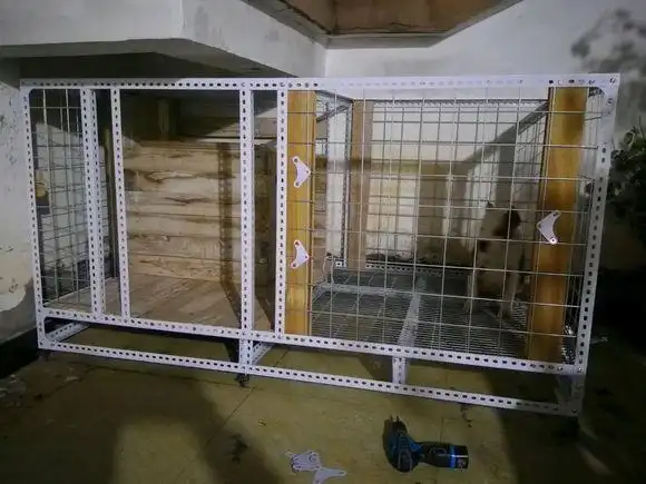 原创网友动手给狗子做了个狗笼子满足四季使用狗很满意