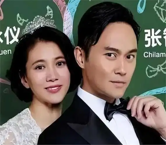 21年后再看张智霖:才发现他能娶到袁咏仪做老婆,到底是有多幸运