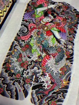 夜深人静是自由 清晨醒来是生活 #老传统满背 #满背手稿 #满背纹身