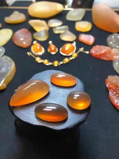 金丝玉那么美有多少人懂得她的价值