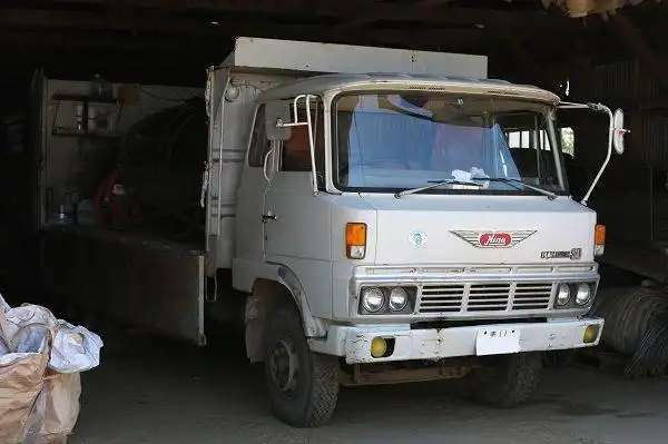 中国70年代的日野卡车系为啥子那么多