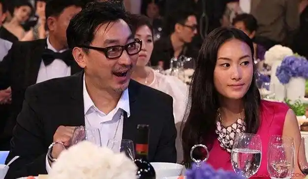 华谊老板娘"一脱成名",放弃40亿身家,如今为陈冠希生女!