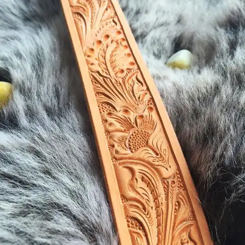 纯手作唐草风格皮雕皮带