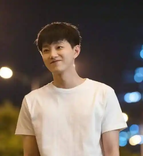 2013年快乐男声的范世錡帅气迷人十足,大家还记得吗?