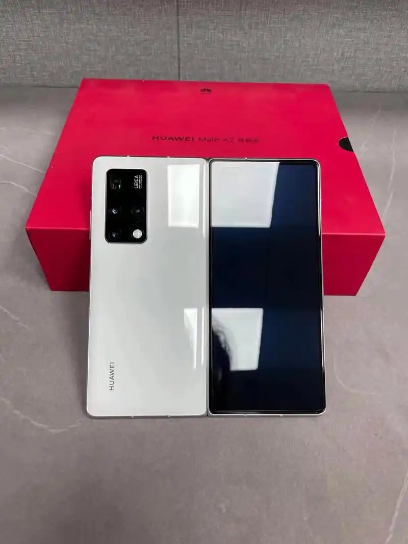 [烟花]华为mate x2典藏白色,12.[烟花]华为mat - 抖音