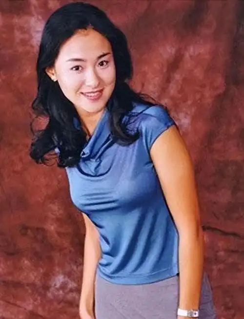 沈傲君年轻颜值惊艳众人错付10年情相亲嫁圈外人发福也幸福