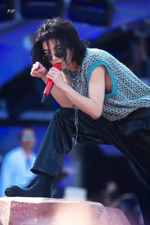 华晨宇2022遇见美好##华晨宇海选九周年快乐