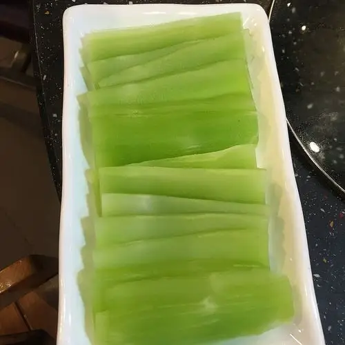 窝笋片 - 香港土瓜湾的一品鸡煲火锅 | openrice {{ country}}开饭喇