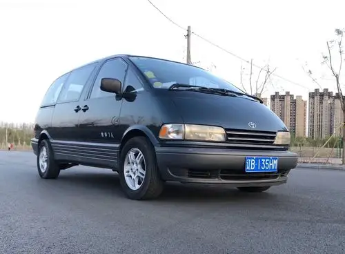 1996年丰田普瑞维亚(小霸王)"子弹头"