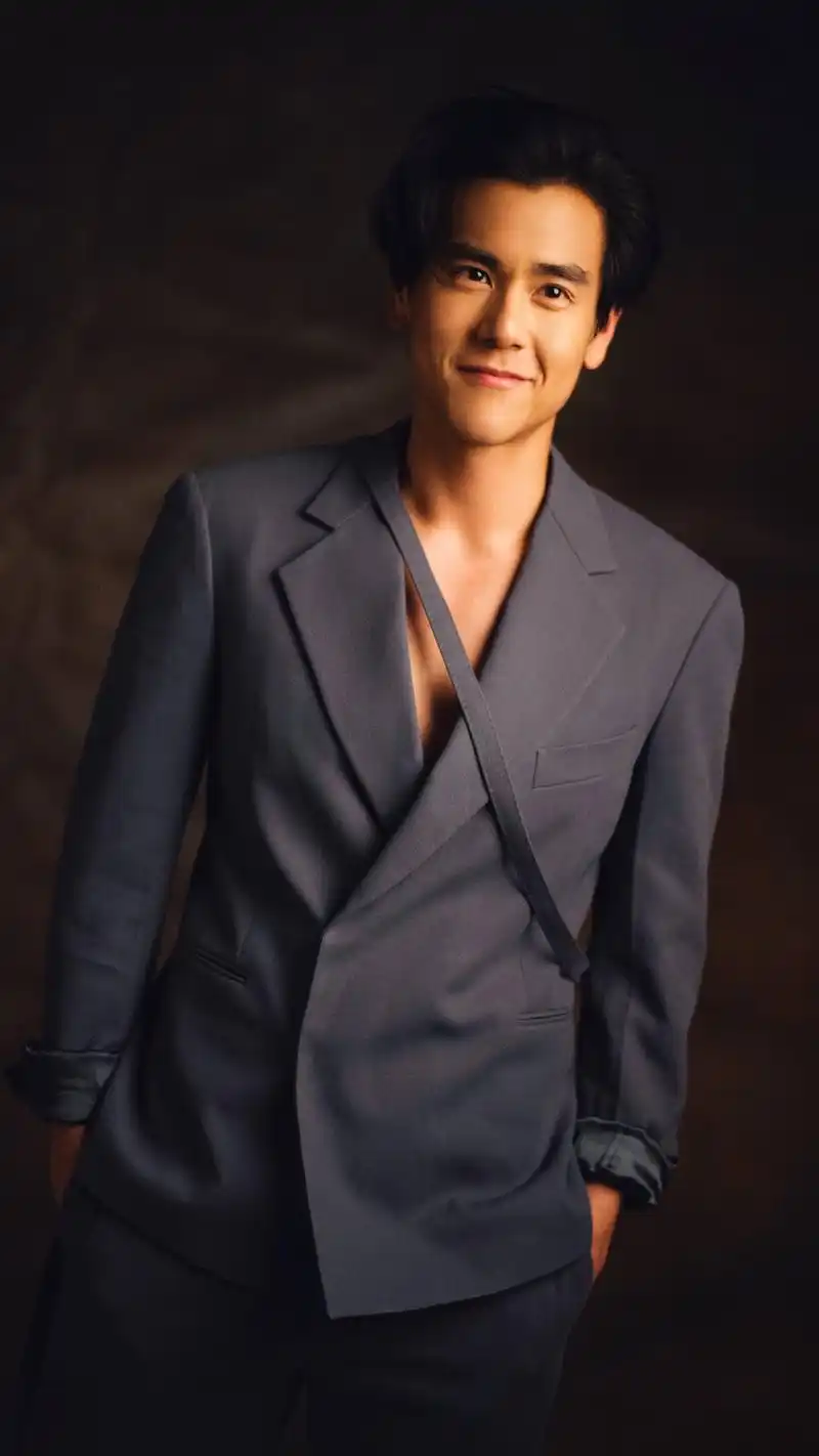 演员彭于晏,你喜欢他的《仙剑》还是《激战》,来看帅照