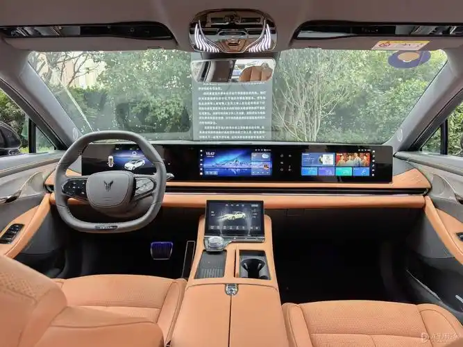 中控内饰图片_岚图追光 2024款 phev 超长续航版 _7852657_太平洋汽车