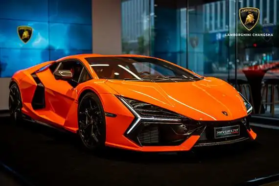 订单排到2025年 兰博基尼全新"大牛"长沙上市_腾讯新闻
