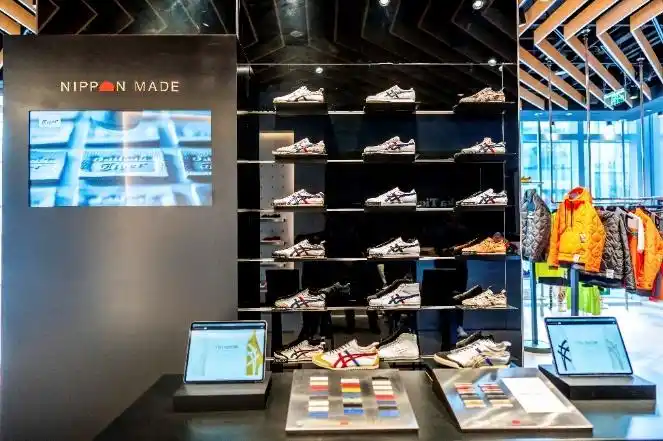 onitsukatiger鬼冢虎深圳万象天地旗舰店隆重揭幕