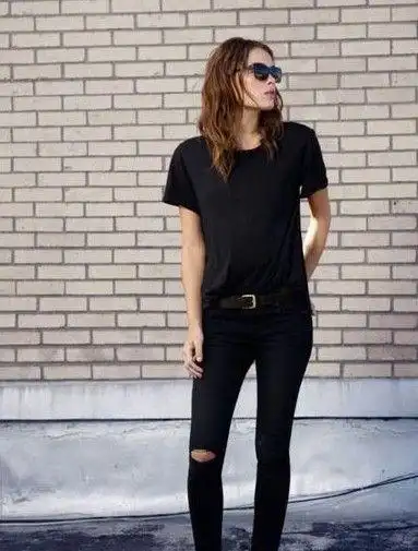 黑色t恤适合什么人穿?你确定你知道吗