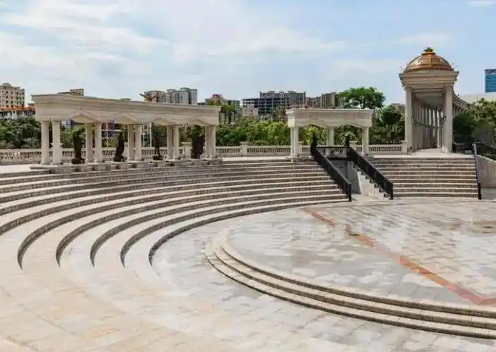 沙井市民广场- 深圳旅游景点