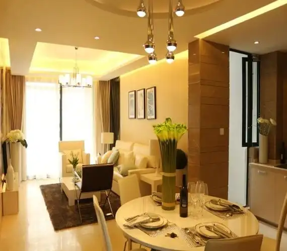 70平米的两室一厅 温馨精致的小户型家1/5