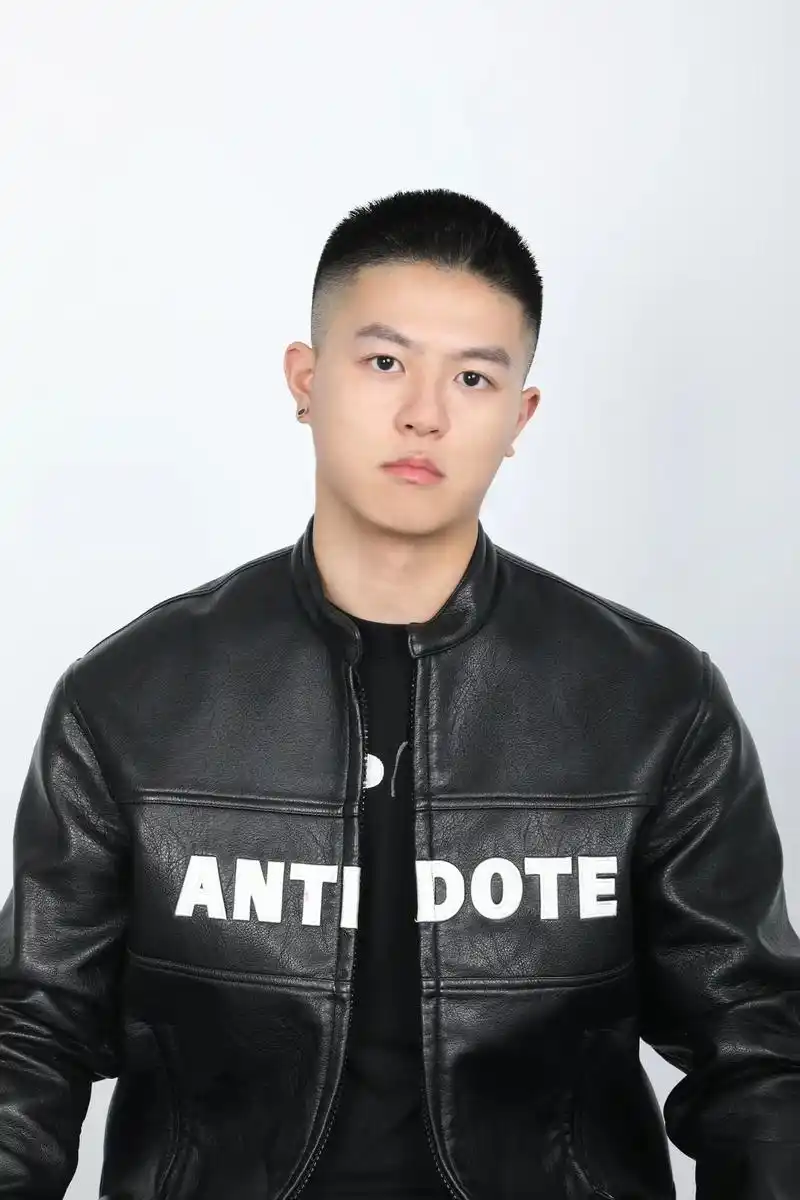 拽拽证件照.#寸头 #分享照片 #证件照 - 抖音