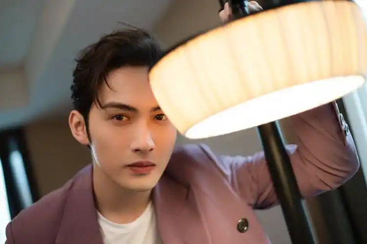 张彬彬 - 堆糖,美图壁纸兴趣社区