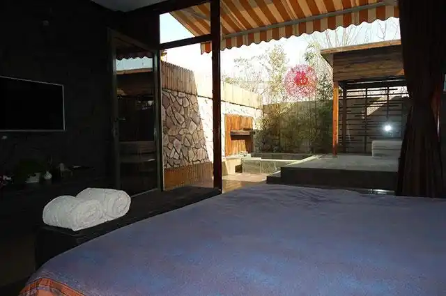 红栌温泉山庄庭院温泉(含私汤)住宿1晚